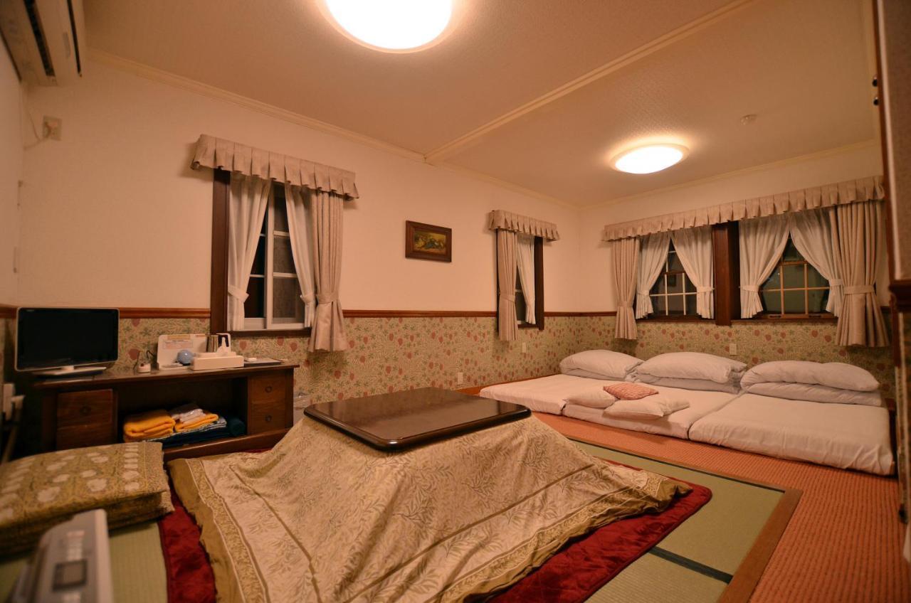 Country Hotel Redfox Susono Buitenkant foto